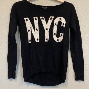 EXPRESS NYC BLACK/WHITE SWEATER SIZE XSMALL